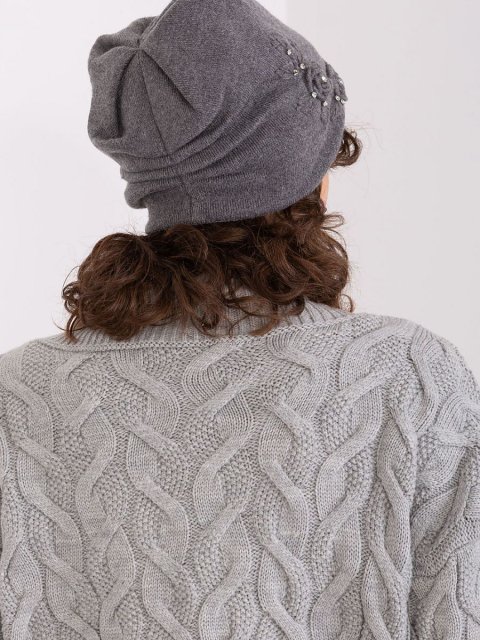 Cap model 189920 AT 3