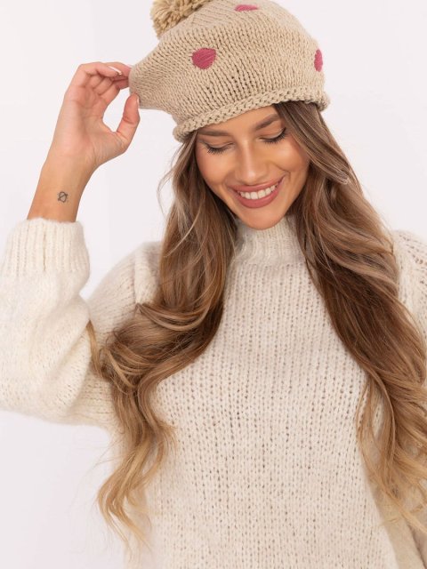 Cap model 208411 AT 4