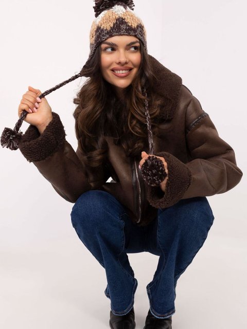 Cap model 203839 AT 4