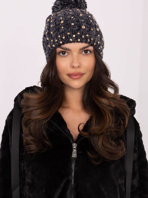 Cap model 203843 AT 4