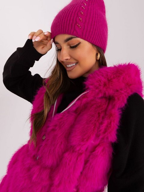 Cap model 189250 AT 4