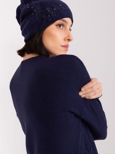 Cap model 189919 AT 4