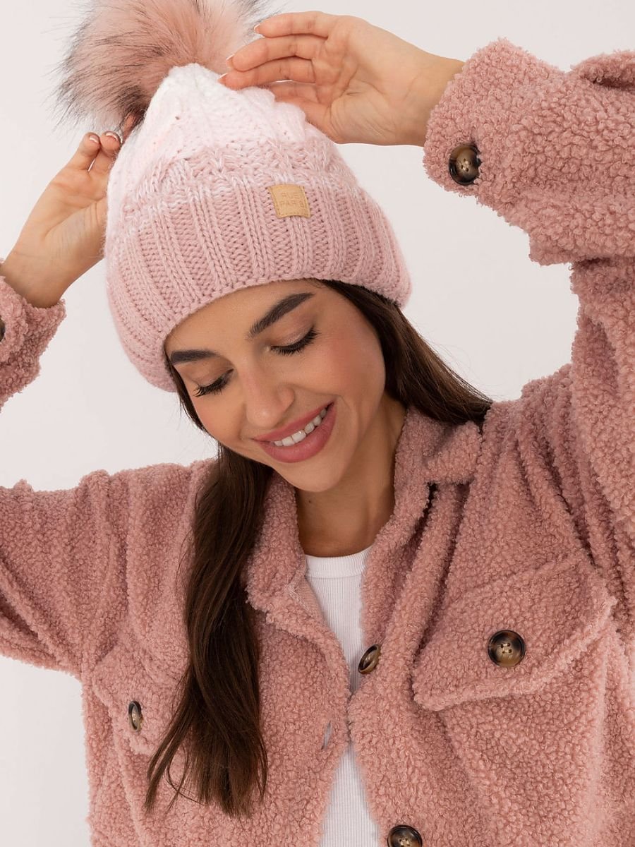 Cap model 201415 Rue Paris